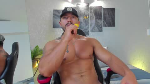 Snapshot of regan_pearson chatting on 12.15.24 Regan online show from 12.15.24