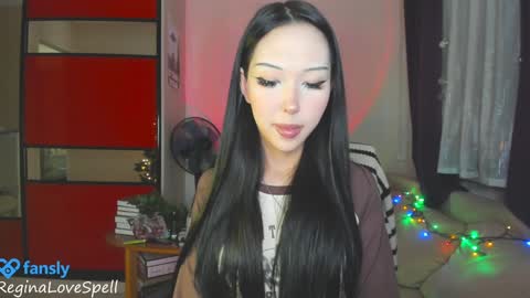 Snapshot of reginainspace chatting on 12.30.24 Regina online show from 12.30.24