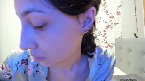 Snapshot of reginamoon12 chatting on 01.29.25 Alisa online show from 01.29.25