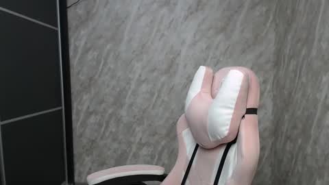 Regina online show from 02.25.25