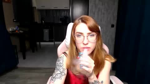 Regina online show from 11.23.25