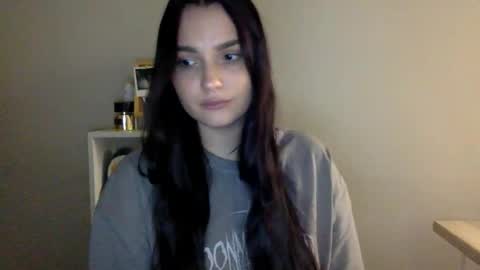 Snapshot of reilbelll chatting on 10.14.25 Bell online show from 10.14.25