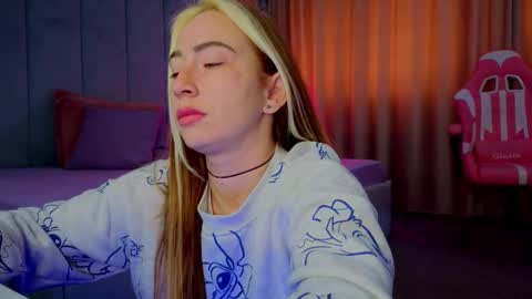 reina cummings online show from 11.06.25