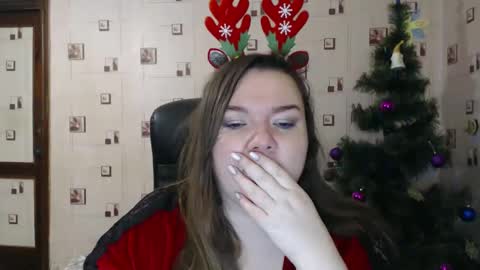 Snapshot of renataoia chatting on 01.01.25 renataoia online show from 01.01.25