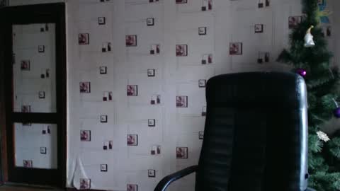 Snapshot of renataoia chatting on 01.19.25 renataoia online show from 01.19.25