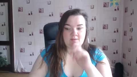 Snapshot of renataoia chatting on 02.15.25 renataoia online show from 02.15.25