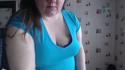 Snapshot of renataoia chatting on 02.20.25 renataoia online show from 02.20.25