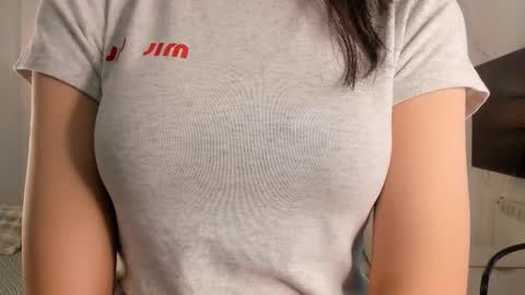Snapshot of renatenavejar chatting on 10.16.25 Call me Mira online show from 10.16.25