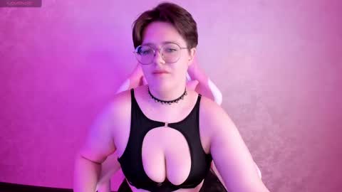renee_turner online show from 01.15.25