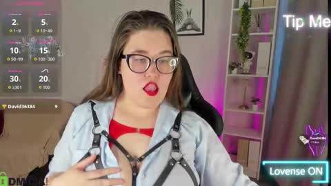 renee_turner online show from 11.10.25