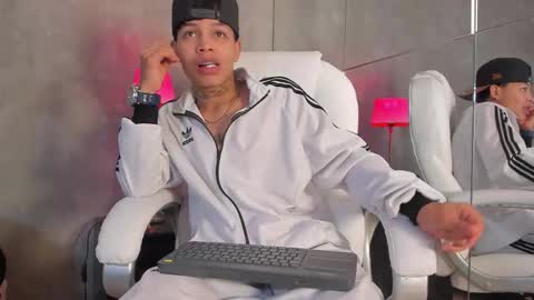 Ren online show from 12.02.25