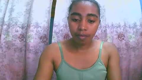 Snapshot of rephaleta chatting on 09.18.25 Rephaleta online show from 09.18.25