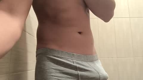 Snapshot of revendor chatting on 10.04.25 revendor online show from 10.04.25