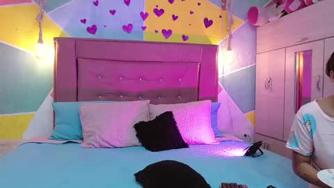 Snapshot of rich_de_la_rosa chatting on 03.07.25 rich and kitty online show from 03.07.25