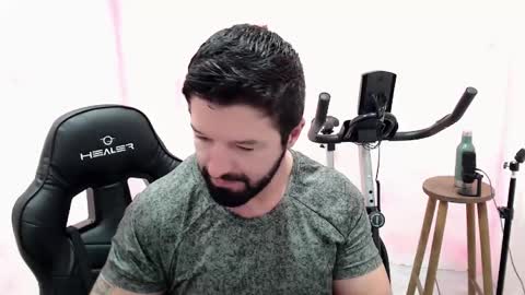 Snapshot of richrolland chatting on 01.01.25 Rickseduction online show from 01.01.25