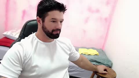 Snapshot of richrolland chatting on 02.11.25 Rickseduction online show from 02.11.25