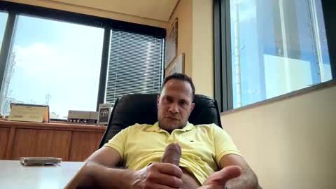 Snapshot of rick503835 chatting on 10.16.25 Rick Arian online show from 10.16.25