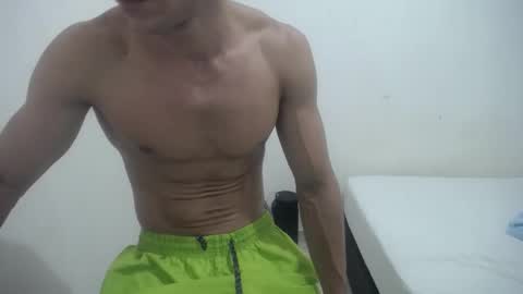 Snapshot of rickcumhot13 chatting on 09.08.25 rickcumhot13 online show from 09.08.25