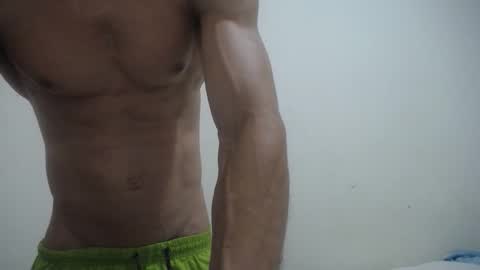 Snapshot of rickcumhot13 chatting on 09.09.25 rickcumhot13 online show from 09.09.25