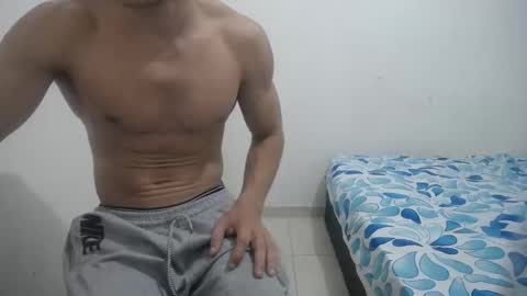 Snapshot of rickcumhot13 chatting on 09.11.25 rickcumhot13 online show from 09.11.25