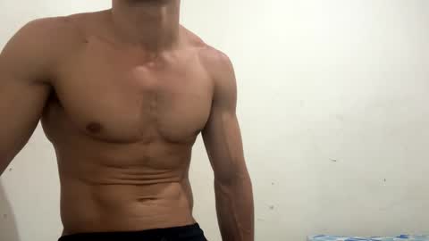 Snapshot of rickcumhot13 chatting on 10.26.25 rickcumhot13 online show from 10.26.25