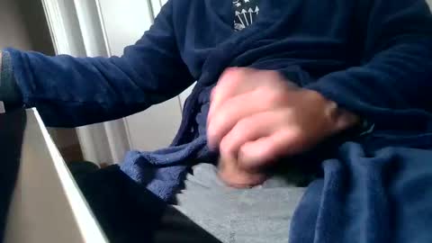 Snapshot of riki_rikard chatting on 01.05.25 Riki online show from 01.05.25