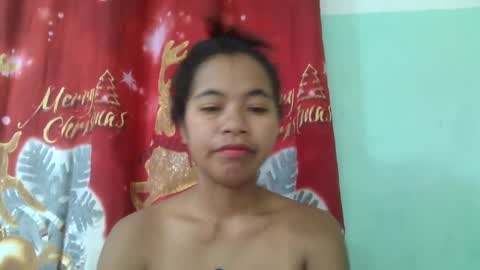 Snapshot of rinah856024 chatting on 02.11.25 rinah856024 online show from 02.11.25