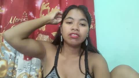 Snapshot of rinah856024 chatting on 03.02.25 rinah856024 online show from 03.02.25