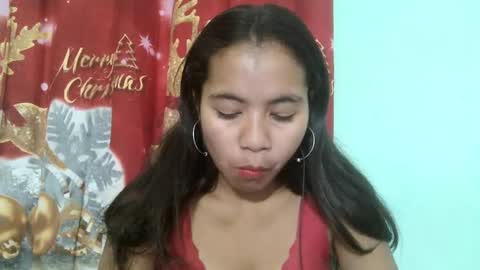 Snapshot of rinah856024 chatting on 03.08.25 rinah856024 online show from 03.08.25
