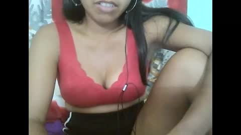 Snapshot of rinah856024 chatting on 03.10.25 rinah856024 online show from 03.10.25