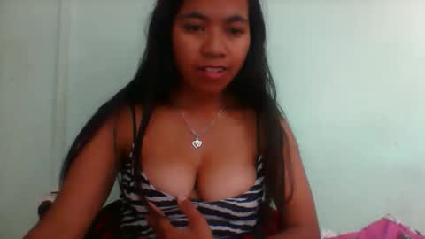 Snapshot of rinah856024 chatting on 09.20.25 rinah856024 online show from 09.20.25