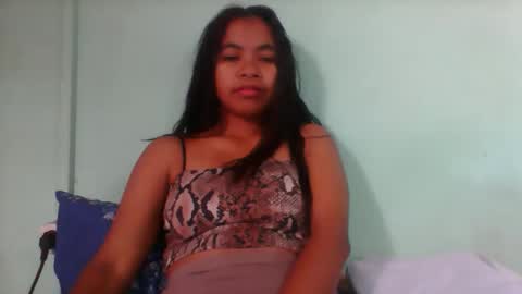 Snapshot of rinah856024 chatting on 10.12.25 rinah856024 online show from 10.12.25