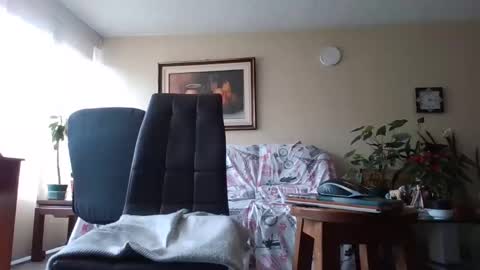 Snapshot of rinobogota chatting on 12.28.24 Ruben D online show from 12.28.24