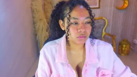 Snapshot of risada_temptation_s chatting on 10.19.25 Risada online show from 10.19.25