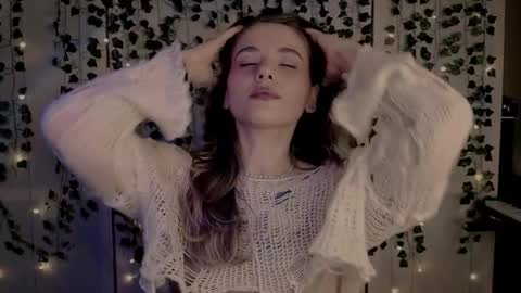 Snapshot of risha_laass chatting on 02.16.25 risha_laass online show from 02.16.25