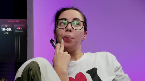 Snapshot of ritasunset chatting on 01.30.25 Miss Rita online show from 01.30.25