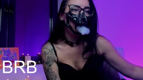 Snapshot of ritasunset chatting on 10.29.25 Miss Rita online show from 10.29.25