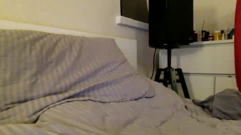 20cm online show from 02.21.25