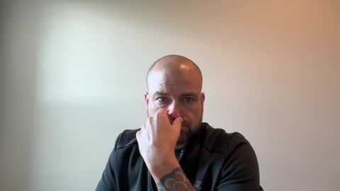 Snapshot of roadking1122 chatting on 11.11.25 roadking1122 online show from 11.11.25