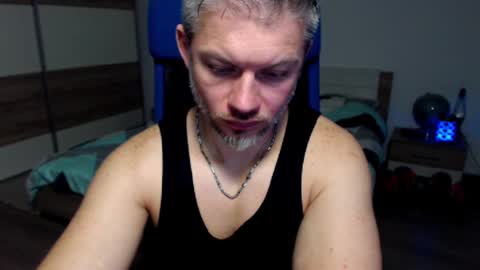 Snapshot of robbyshawz chatting on 01.03.25 robbyshawz online show from 01.03.25