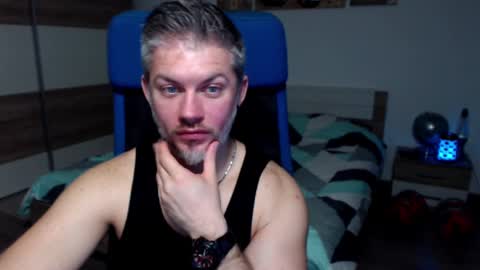 Snapshot of robbyshawz chatting on 01.15.25 robbyshawz online show from 01.15.25