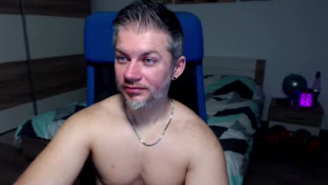 Snapshot of robbyshawz chatting on 01.17.25 robbyshawz online show from 01.17.25