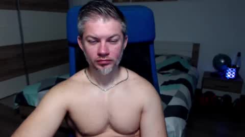 Snapshot of robbyshawz chatting on 01.27.25 robbyshawz online show from 01.27.25
