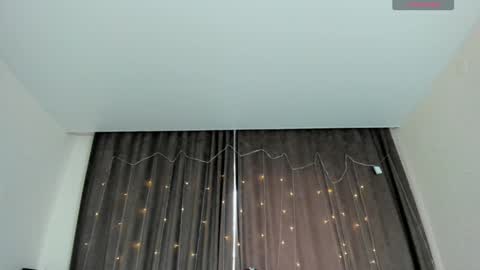 Snapshot of robertamorelly chatting on 12.18.24 Betty online show from 12.18.24