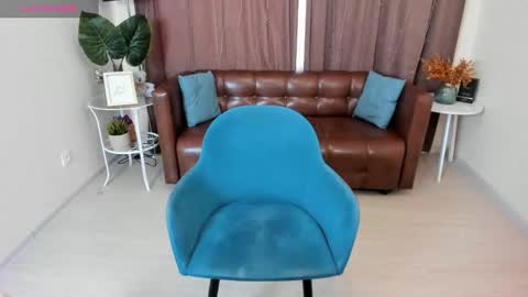 Snapshot of robertamorelly chatting on 01.24.25 Betty online show from 01.24.25