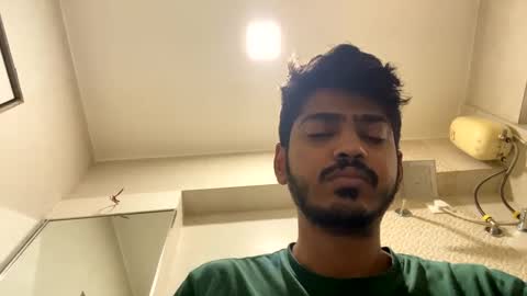 Robertsalia online show from 02.01.25