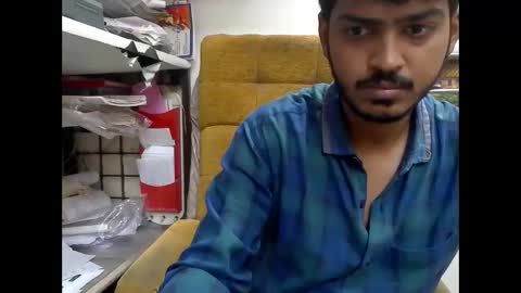 Snapshot of robertsalia220 chatting on 10.03.25 Robertsalia online show from 10.03.25