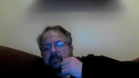 Snapshot of robx32 chatting on 12.15.24 Rob online show from 12.15.24