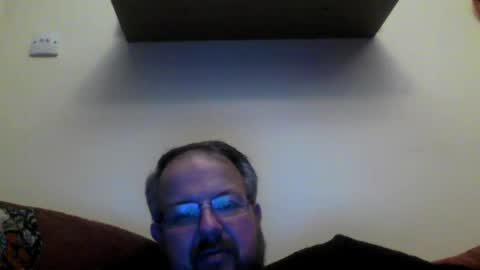 Snapshot of robx32 chatting on 03.04.25 Rob online show from 03.04.25