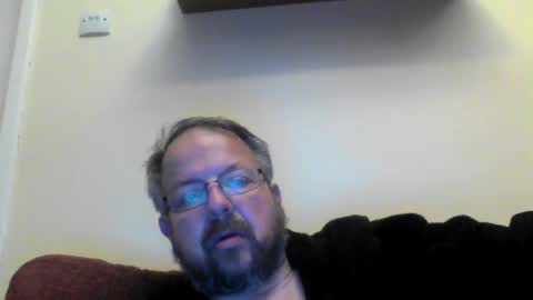 Snapshot of robx32 chatting on 03.10.25 Rob online show from 03.10.25
